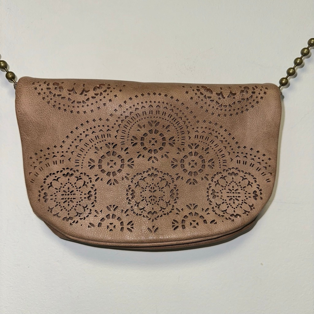 T-Shirt & Jeans Tan Laser Cut Crossbody Bag geometric ball chain strap purse - Picture 11 of 16